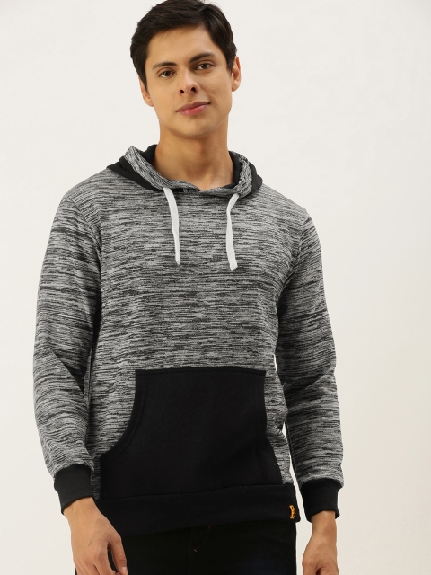 

Campus Sutra Men Grey Hooded Sweatshirt with Contrast Colour Pocket
