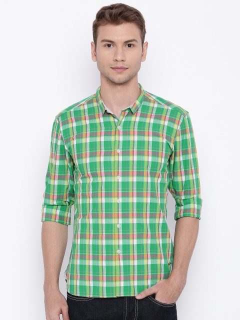 

Voi Jeans Men Green & Yellow Slim Fit Checked Casual Shirt