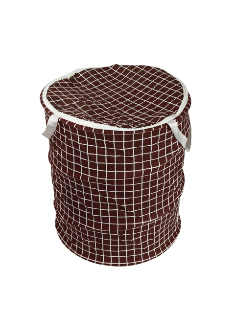 

OddCroft Brown & White Checkered Foldable Laundry Basket