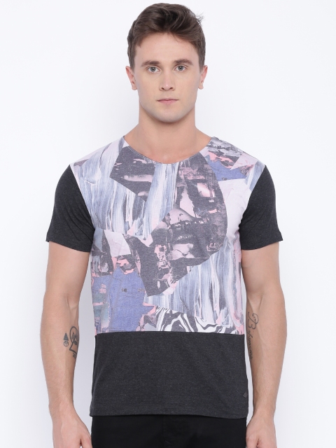 

Voi Jeans Men Charcoal Grey Printed T-shirt