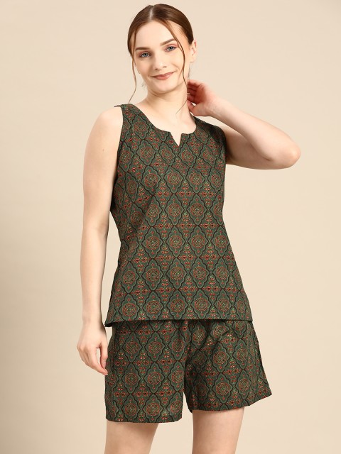 

MABISH by Sonal Jain Women Green & Black Printed Pure Cotton Night suit