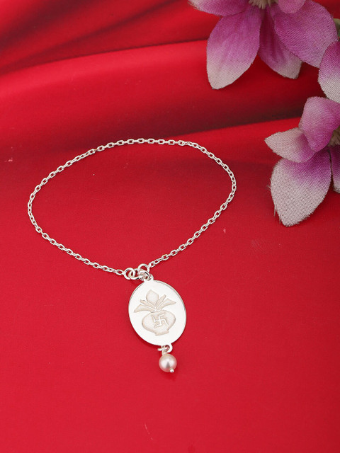 

Carlton London 925 Sterling Silver Loomba Rakhi