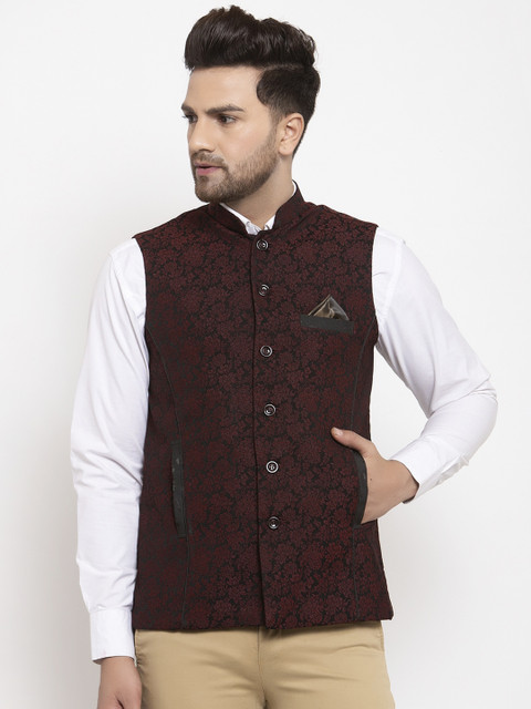 

KLOTTHE Men Maroon & Black Floral Pattern Woven Nehru Jacket