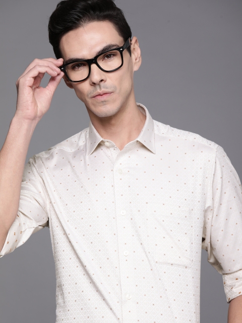 

Louis Philippe Men Off White Pure Cotton Slim Fit Floral Patterned Formal Shirt