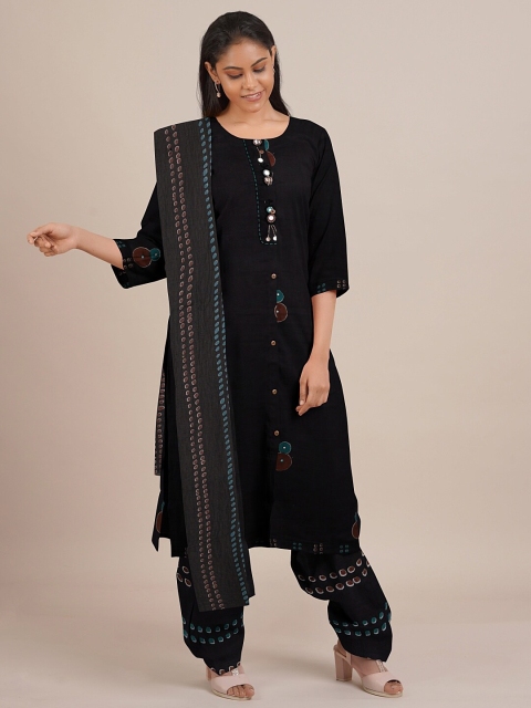 

Pothys Black & White Unstitched Dress Material