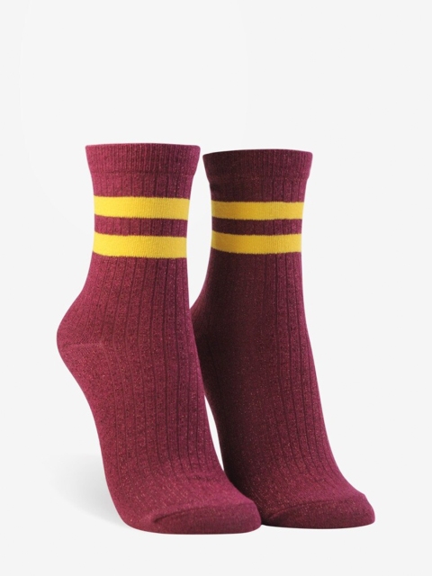 

FOREVER 21 Women Maroon Striped Crew-Length Socks