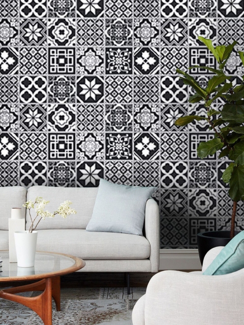 

Jaamso Royals White & Black Self-adhesive & Waterproof Mosaic Tile Wallpaper