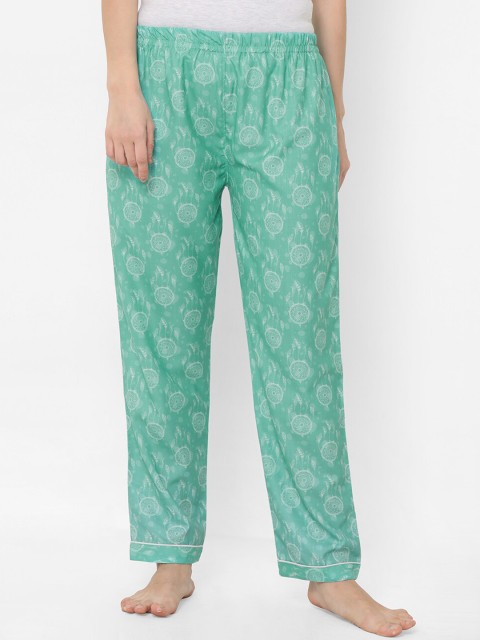 

FashionRack Women Green & White Dreamcatcher Printed Cotton Lounge Pants