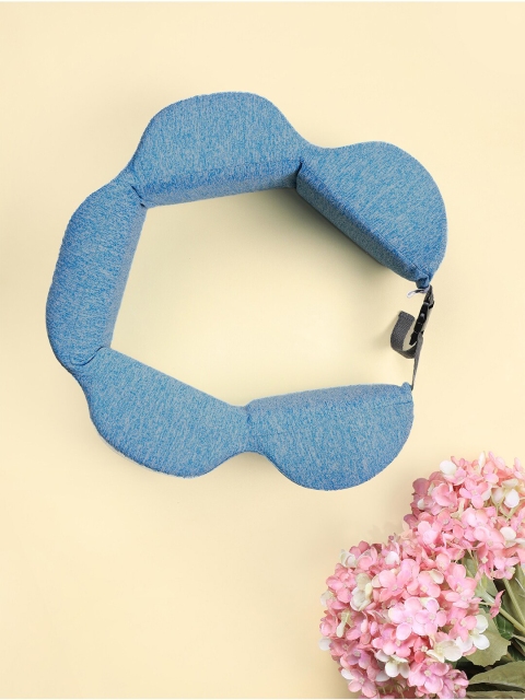 

YOYOSO Blue Solid U-Shape Travel Pillow With Joints