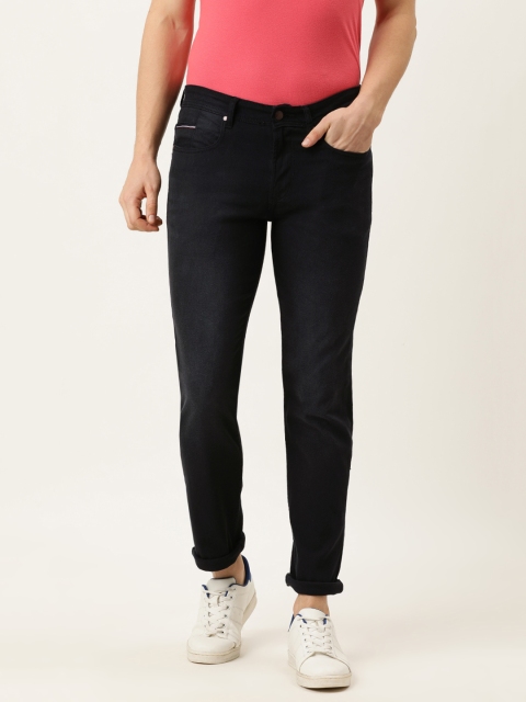 

PETER ENGLAND UNIVERSITY Men Black Skinny Fit Low-Rise Light Fade Stretchable Jeans