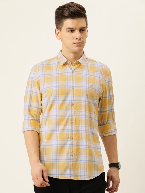 

PETER ENGLAND UNIVERSITY Men Yellow & White Super Slim Fit Checked Casual Shirt