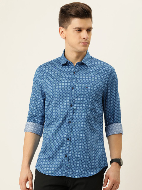 

Peter England Casuals Men Blue Slim Fit Geometric Print Pure Cotton Casual Shirt