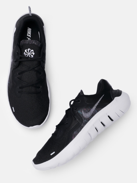 

Nike Men Black Sustainable Flex Run 2021 Running Shoes