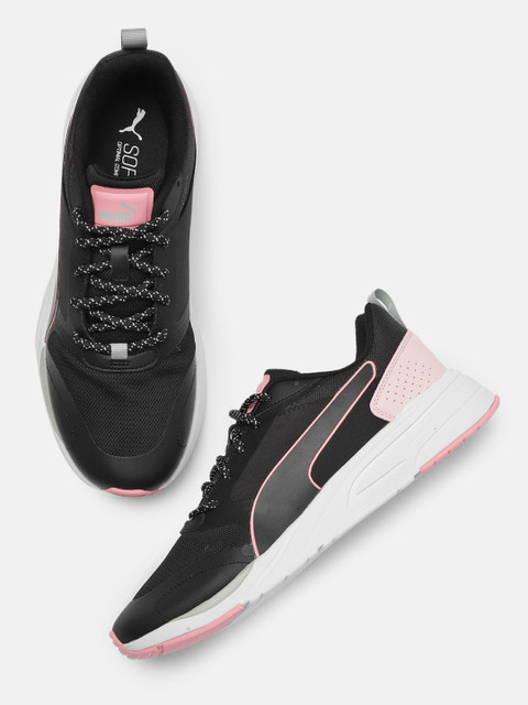 

Puma Unisex Black Avionic Trainers