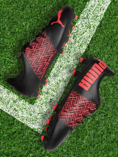 

Puma Boys Black & Red Printed Tacto FG/AG Youth Football Shoes