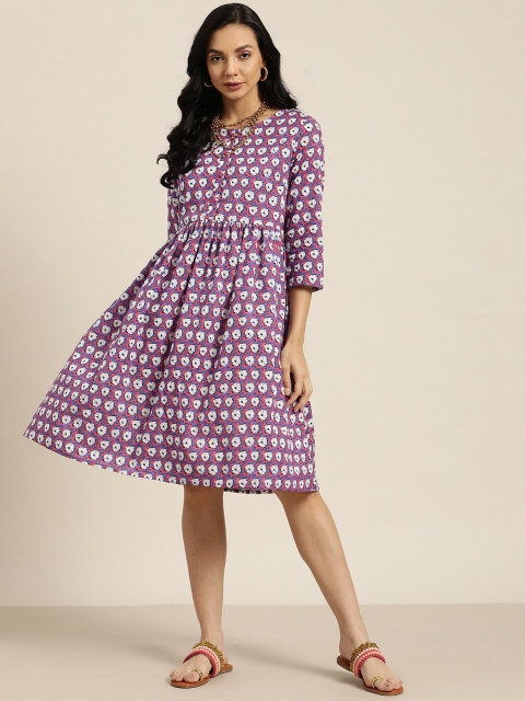 

Sangria Pink & White Floral Printed Pleated Dress