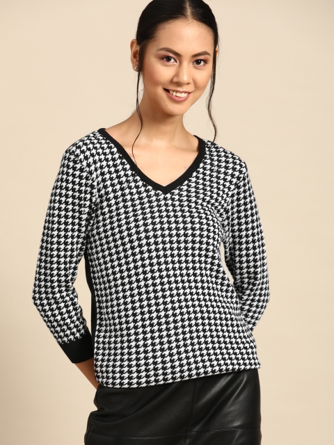 

United Colors of Benetton Women Black & White Striped Pure Cotton Pullover Sweater