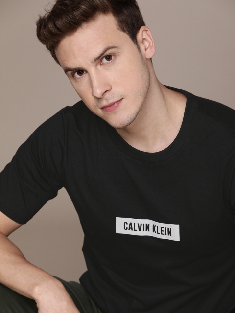 

Calvin Klein Jeans Men Black Brand Logo Printed T-shirt