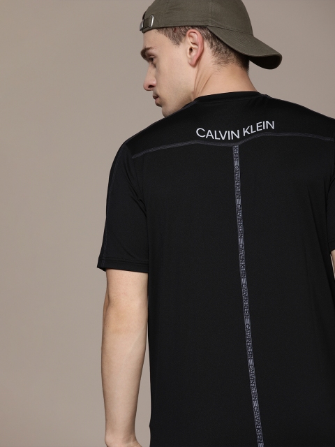 

Calvin Klein Jeans Men Black Back Printed T-shirt