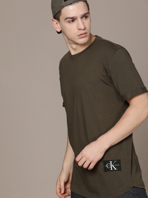 

Calvin Klein Jeans Men Olive Green Brand Logo Printed Applique T-shirt