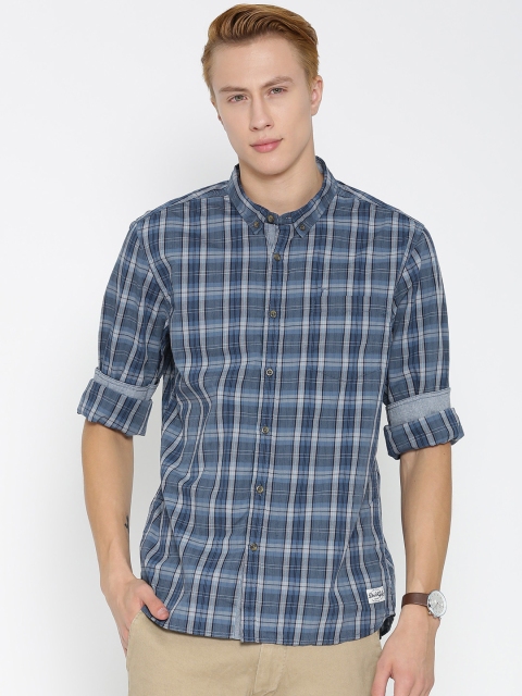 

Flying Machine Men Navy Blue Regular Fit Checked Casual Shirt