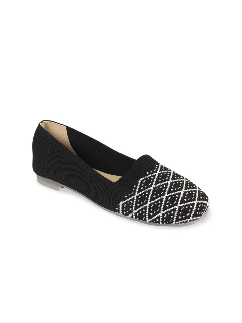 

Flat n Heels Women Black Printed Ballerinas Flats