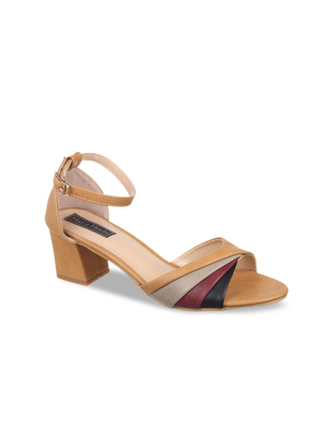 

Flat n Heels Tan Brown Block Sandals With Buckles