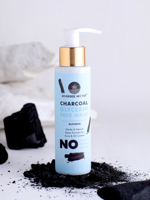 

Riverside Nectar Charcoal Face Wash - 100 ml, Blue