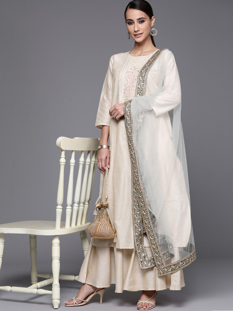 

Inddus Green Solid Net Dupatta with Embroidered Border
