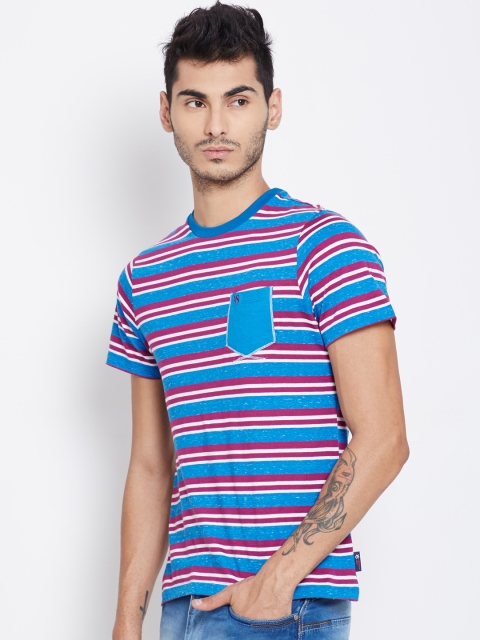 

American Swan Men Blue Striped Round Neck T-shirt