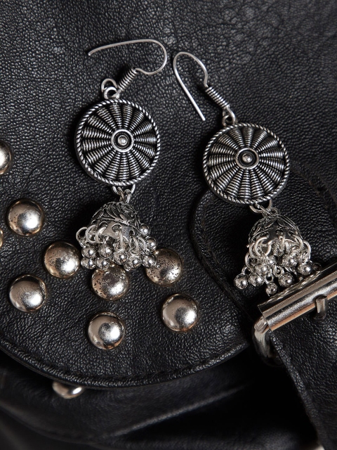 

ZeroKaata Silver-Toned Contemporary Silver-Plated Jhumkas Earrings