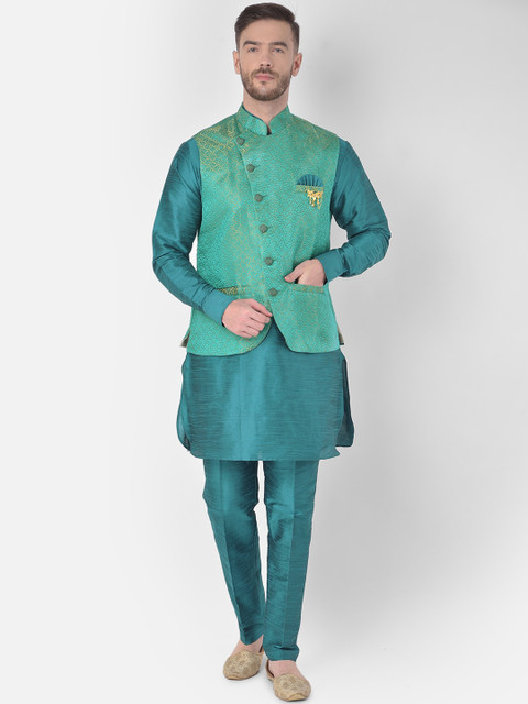 

SG LEMAN Men Green Raw Silk Kurta with Pyjamas With Jacket