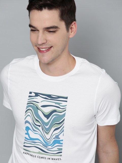 

Mast & Harbour Men White & Blue Graphic Print Handcrafted Cotton T-shirt