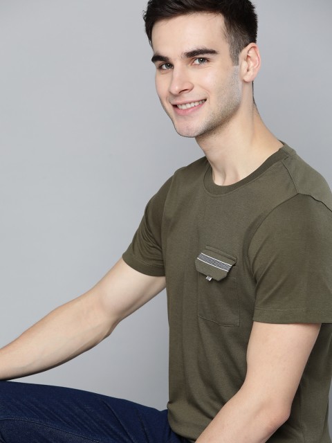 

Mast & Harbour Men Olive Green Solid Handcrafted T-shirt