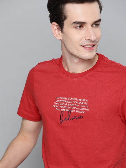 

Mast Harbour Men Red Pure Cotton Printed Detail Pure Cotton T-shirt