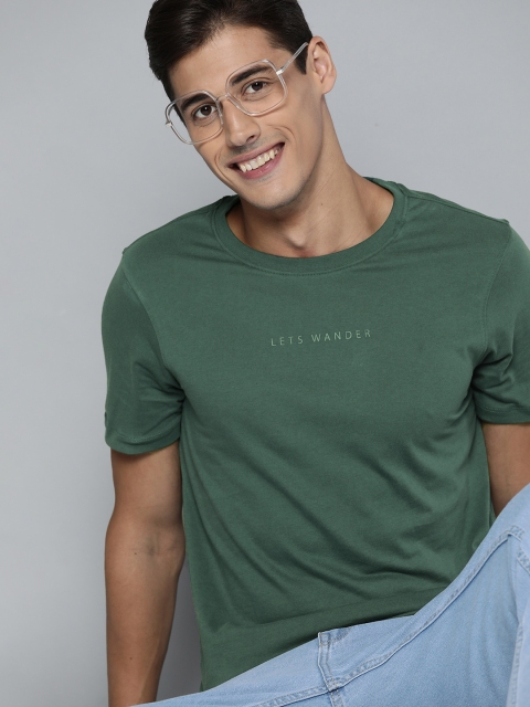 

Mast Harbour Men Green Pure Cotton Solid Pure Cotton T-shirt