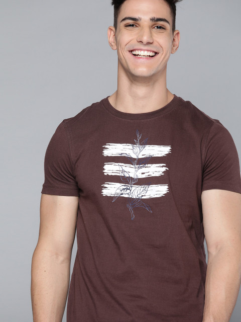 

Mast & Harbour Men Maroon & White Printed Pure Cotton T-shirt