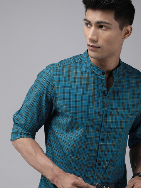 

Roadster Men Blue Tartan Checked Regular Fit Casual Shirt