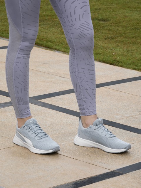 

Puma Women Blue Flyer Flex Running Shoes