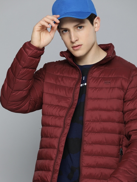 

Levis Men Red Solid Mock-Collar Quilted Jacket