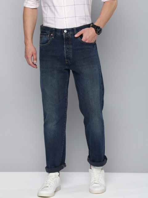 

Levis Men Blue 501 Straight Fit Light Fade Stretchable Jeans