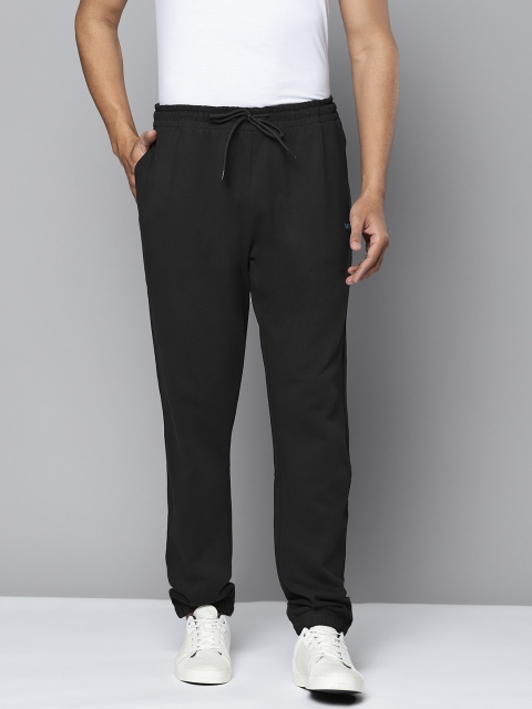 

Levis Men Black Solid Cotton Joggers