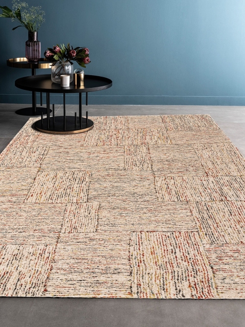 

DDecor Cream-Coloured Geometric Printed Medium Carpet