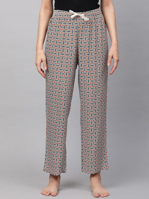 

Chemistry Women Black & Red Printed Lounge Pants