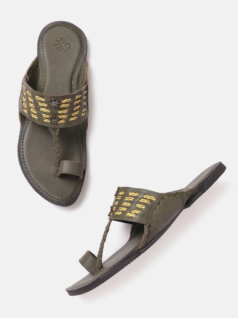 

House of Pataudi Men Olive Green & Beige Woven Design Leather Comfort Sandals