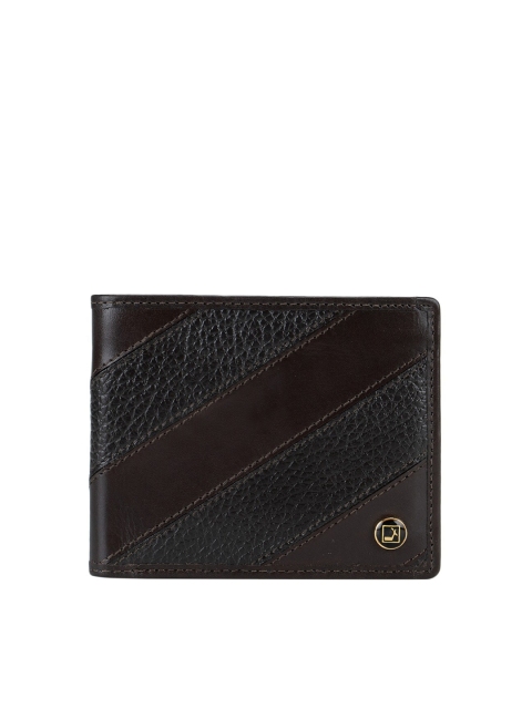 

Da Milano Men Brown Textured Leather Two Fold Wallet