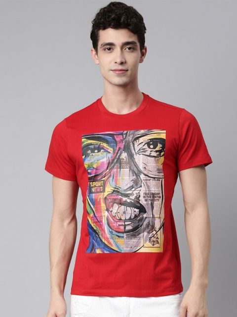 

QUANCIOUS Men Red Graphic Printed Sustainable T-shirt
