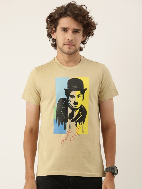 

QUANCIOUS Men Beige Graphic Printed Sustainable T-shirt