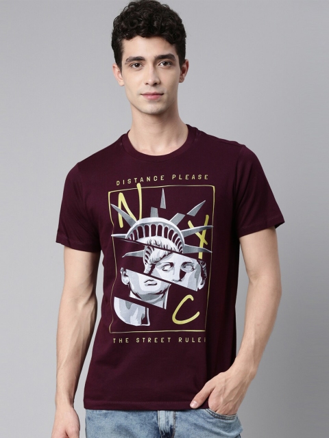 

QUANCIOUS Men Maroon Printed Raw Edge Sustainable T-shirt