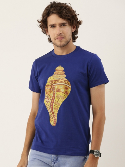 

QUANCIOUS Men Blue V-Neck Sustainable T-shirt